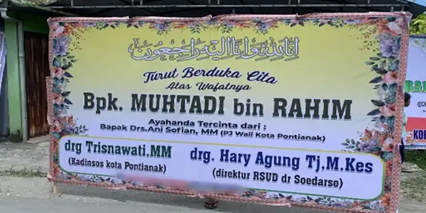Papan bunga di Sompak