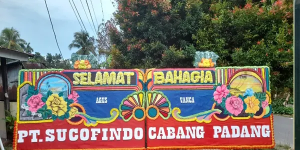 Papan bunga di Kubu Tanjung